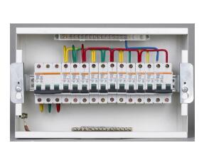 夏天來(lái)臨，消防配電箱當(dāng)然是供電好助手